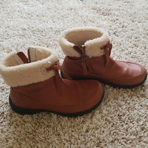 UGGs women's boots